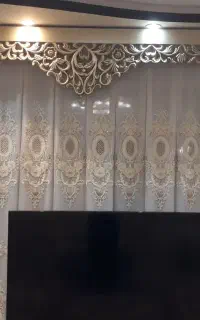 پرده پذیرایی همراه با دو طرف والان به همراه کتیبه