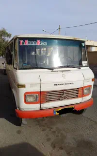 راننده مینی بوس