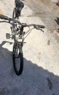 فروش یک دستگاه دوچرخه