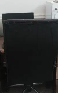 مقداری وسایل اداری