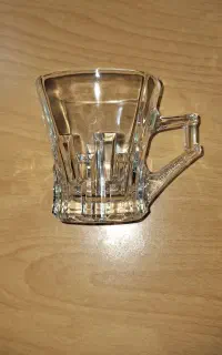 ظروف شیشه ای