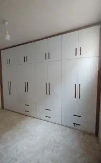استاد کار کابینت و کمد و نصابی