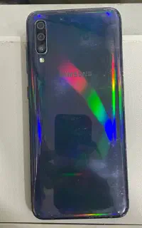 گوشی سامسون a70