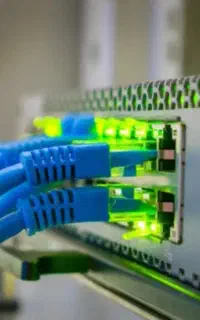 خدمات مهندسیIT،شبکه کامپیوتر،تلفن سانترال،میکروتیک