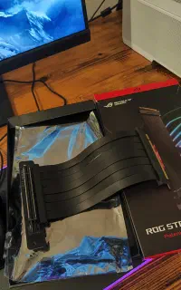 کابل رایزر کارت گرافیک  Asus ROG Strix RS200