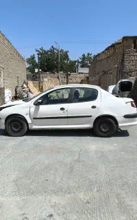 خودرو ۲۰۶ sd v9 تصادفی مدل ۹۰