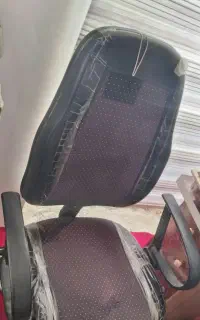 صندلی چرخدار اداری