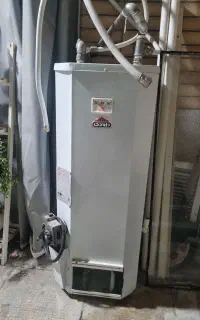 آبگرمکن دیواری داوودی