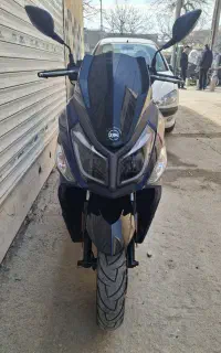 j200