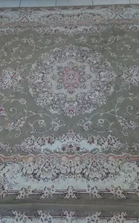 دو عدد تخته فرش ۶ متری و‌موکت طرح پارکت ۱۲متر