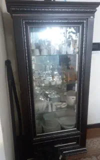 ویترین برای ظرف
