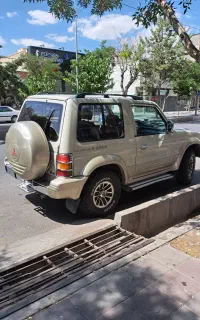 پاجیرو ۲ در