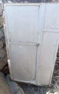 درب لانه مرغ خروس
