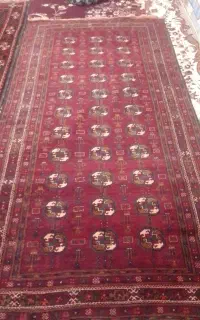 چهار عدد فرش در حد نو