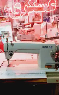چرخ خیاطی راسته دوز مارک هورس