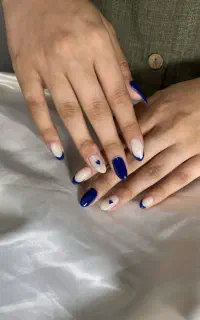 کاشت ناخن با قیمت مناسب