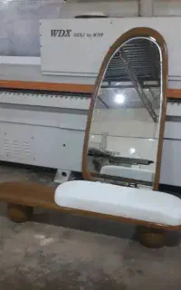 آینه قدی و پاف پایه توپی