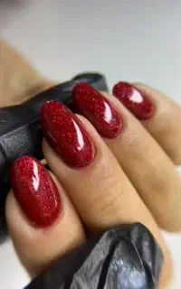 کاشت ناخن (طراحی ۵نفراول رایگان)