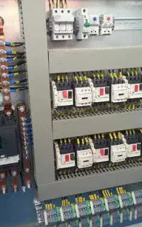 طراحی و ساخت تابلو برق صنعتی