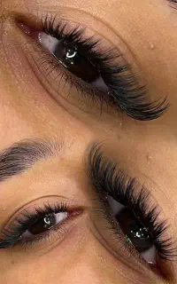 اکستنشن تخصصی مژه