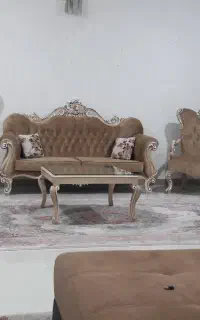 فروش مبل ۷ نفره و میز نهارخوری ۶ نفره