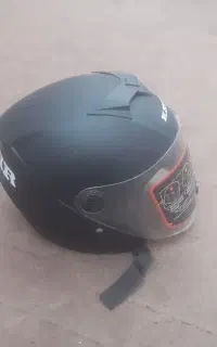 کلاه کاسکت درحد نو یبار استفاده شده