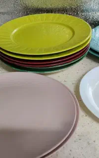 بشقاب سرامیکی درحد نو