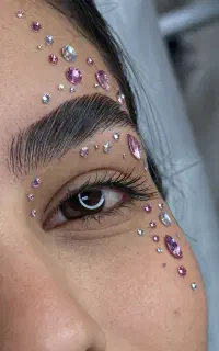 آموزش لیفت مژه و ابرو مشهد تخصصی
