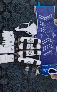 لباس تکواندو و لباس مبارزه