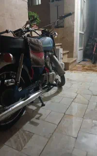یاماها ۱۰۰ مدل ۸۰