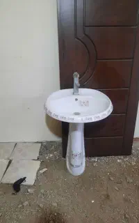 روشویی با شیر اهرمی