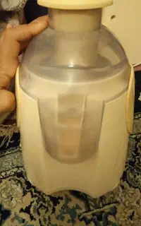 آبمیوه گیر