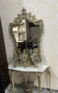 آینه و شمعدان برنز
