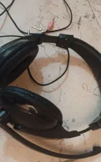 هدست تسکو