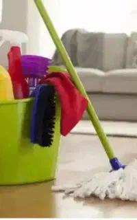 نظافتچی خانم