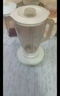 ظرف آبمیوه گیری