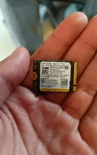 رم ۱۶ و هارد ۵۱۲ ssd