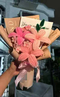 گل روبانی/دسته گل جاودان لیلیوم