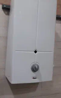 تاسیسات و خدمات فنی