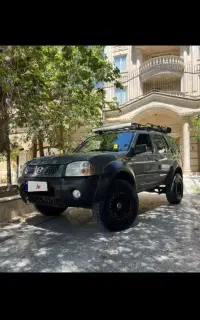 نیسان رونیز مدل ۱۳۸۷ استثنایی با لوازم شاسی پلمپ