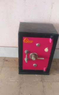 گاو صندوق