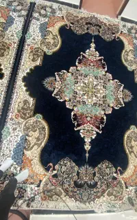 دو عدد فرش ۹ متری