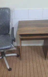 میز و صندلی