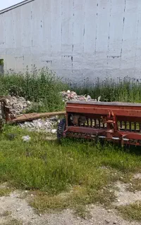 ردیفکار و بذر پاش