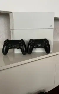 کنسول ps4 کپی خور در حد نو