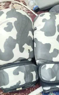 دستکش بکس