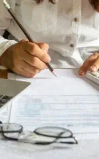 حسابدار خانم