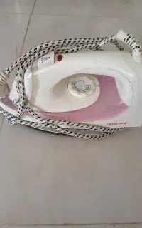اتو لباسی کاملا سالم
