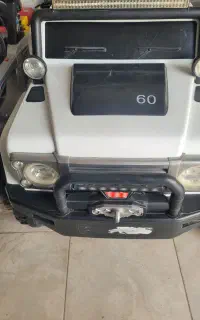 ماشین جیپ