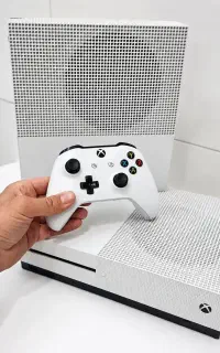 Xbox One S / دسته سالم / چکی / ۱۰٪ تخفیف خرید نقدی